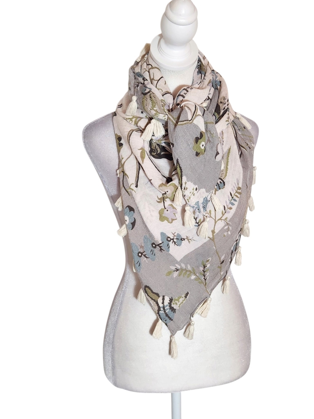 Spartina 449 Cream and Gray Floral Linen Blend Woven Scarf